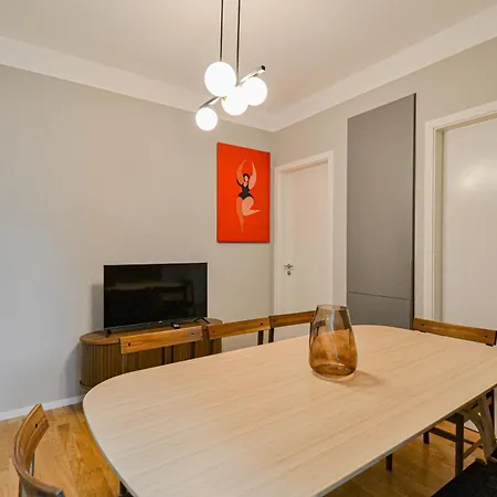 Japanese Design 3bdr In A Vibrant Area アパート *